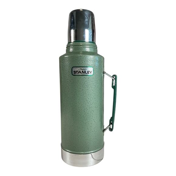 Vintage Stanley Aladdin Thermos USA Made A9450DH Green Metal 1/2 Gallon Cup 64oz - Picture 1 of 15